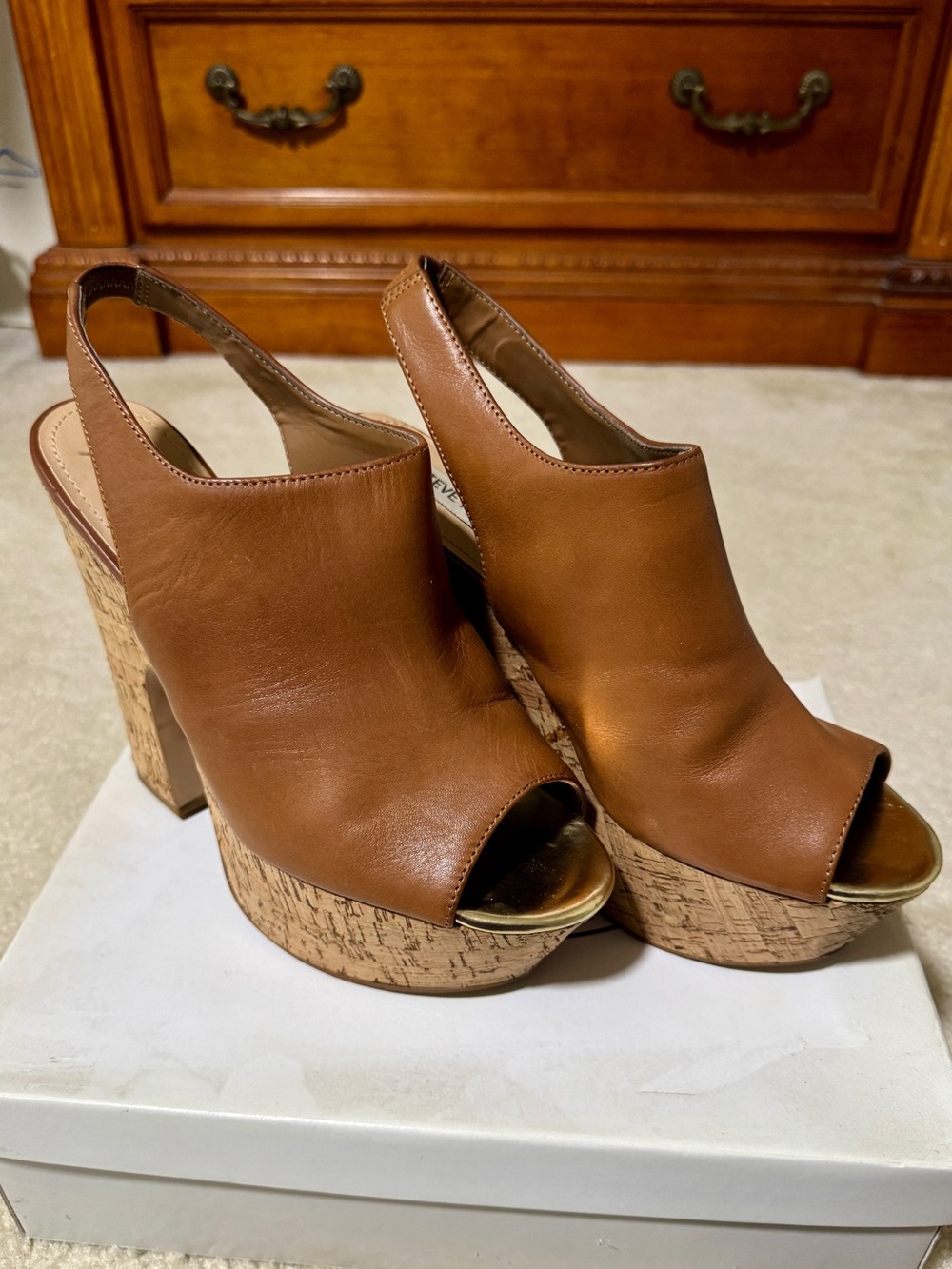 Steve Madden Women's Tan Cork Platform Peep-Toe Slingback Heels Size 10